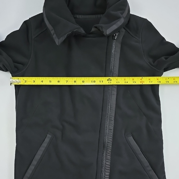 Lululemon Women's Moto Jacket Black Thick Soft Fleece Loose Fit Long Length Sz 4 - Picture 13 of 15
